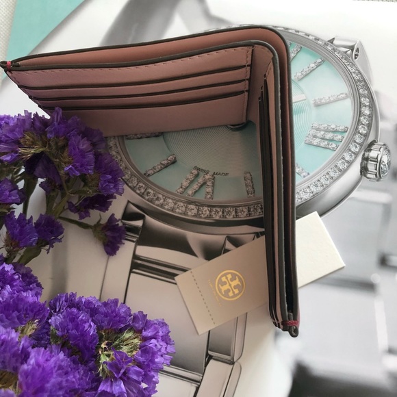 Tory Burch Block T Travel Foldable Card Case Wallet - Picture 5 of 7